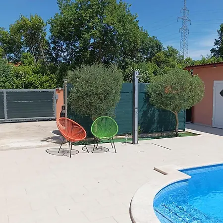 Awesome Apartment In Pula With Wifi * Pola