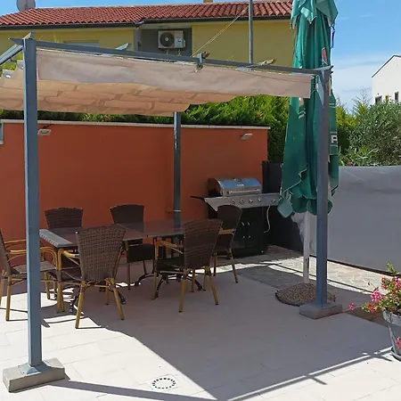 Awesome In With Wifi Appartement Pula